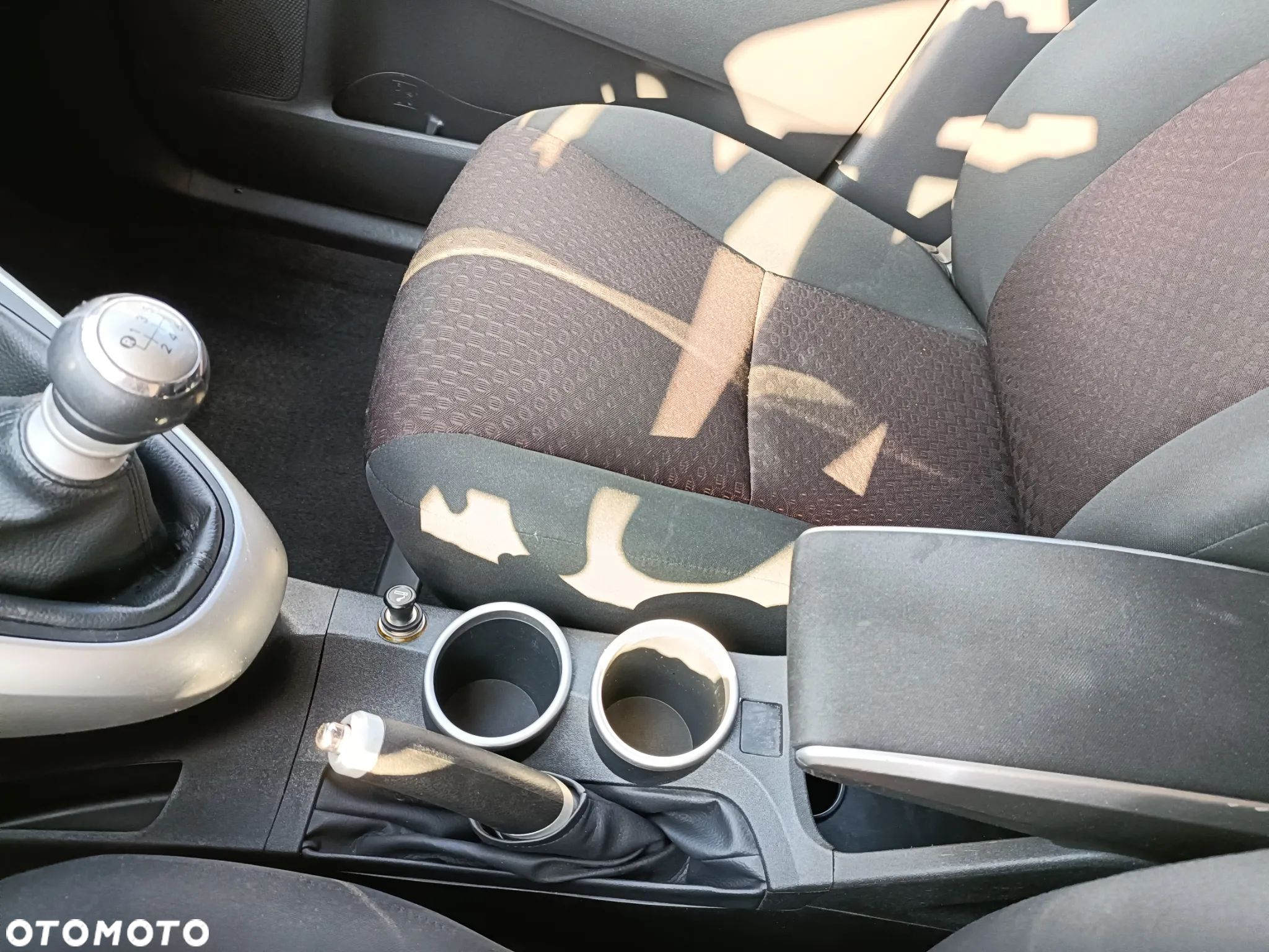 Toyota Verso 2.0 D-4D Premium - 13