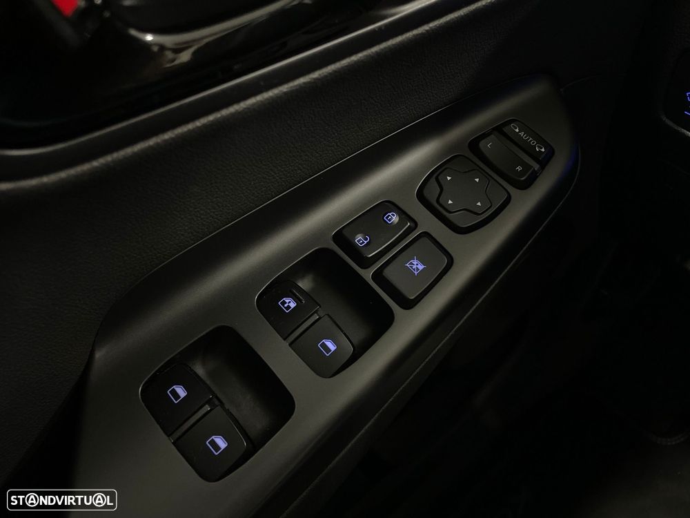 Hyundai Kauai 1.6 CRDi Premium 7DCT - 36