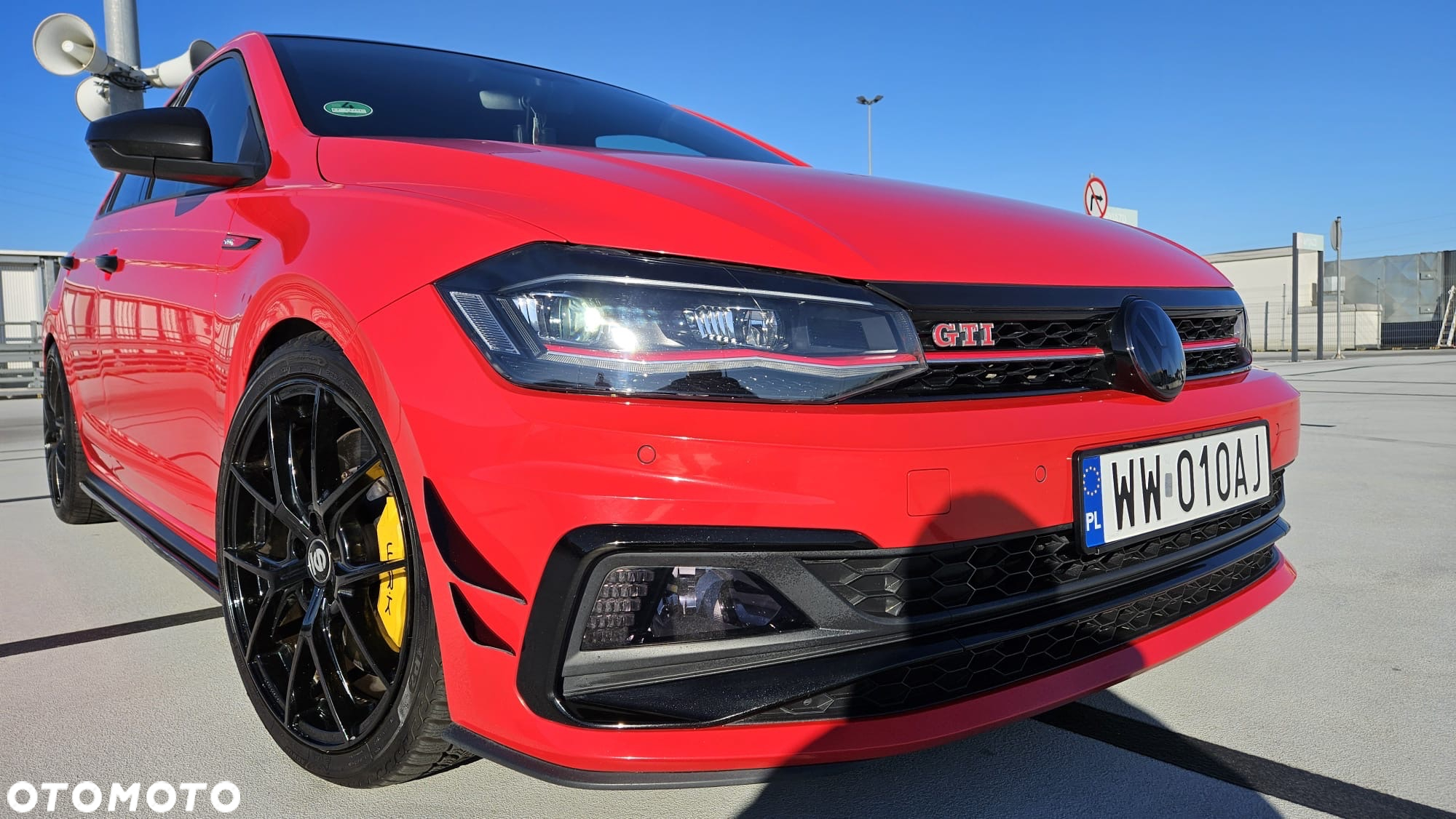 Volkswagen Polo 2.0 TSI GTI DSG - 2