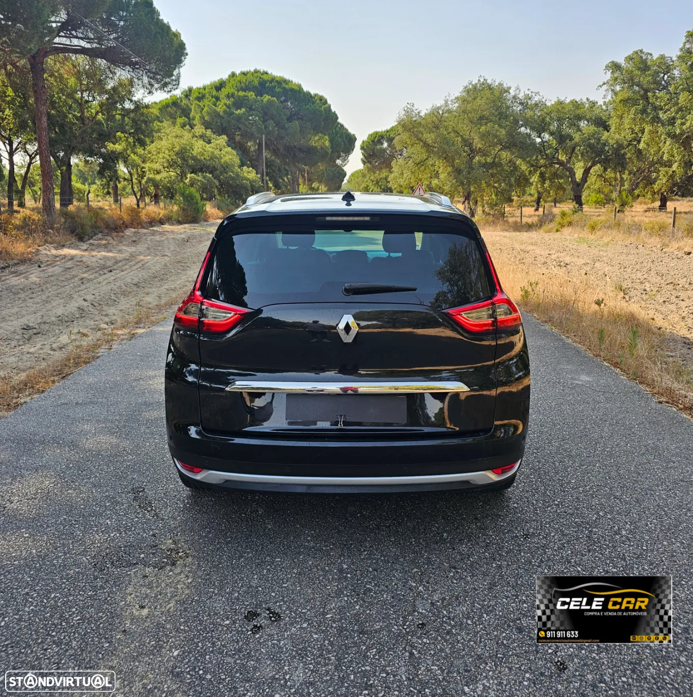 Renault Grand Scénic dCi 110 LIMITED - 6