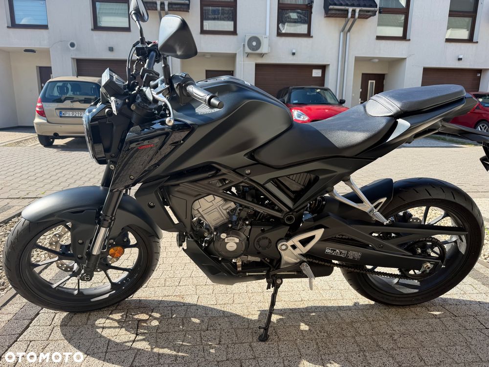 Honda CB - 9