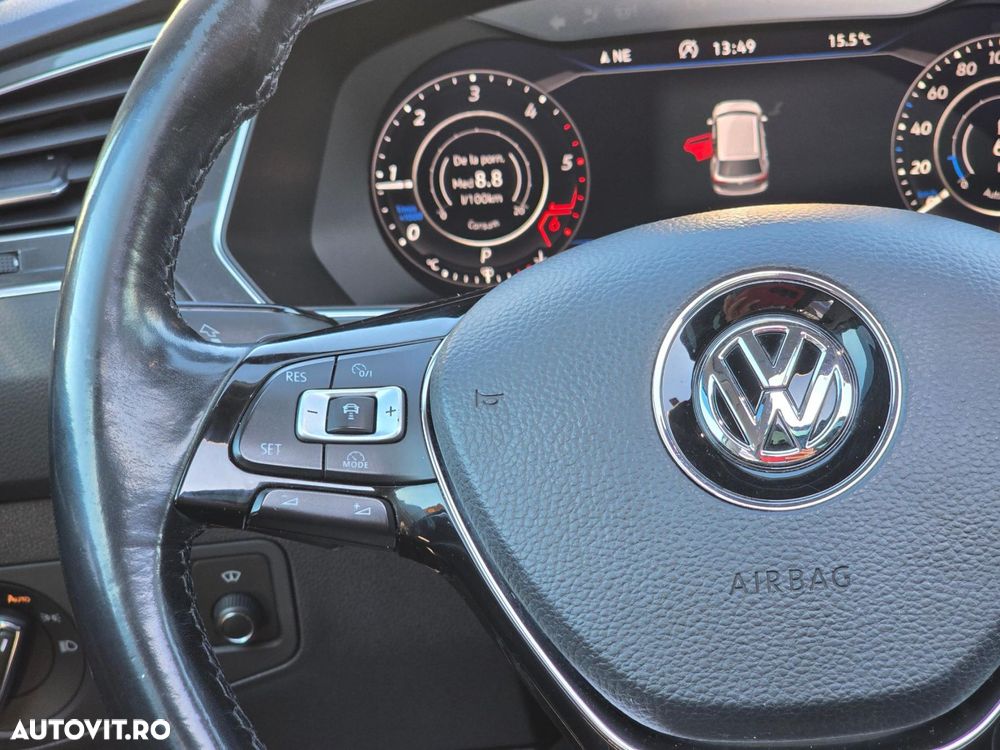 Volkswagen Tiguan - 14