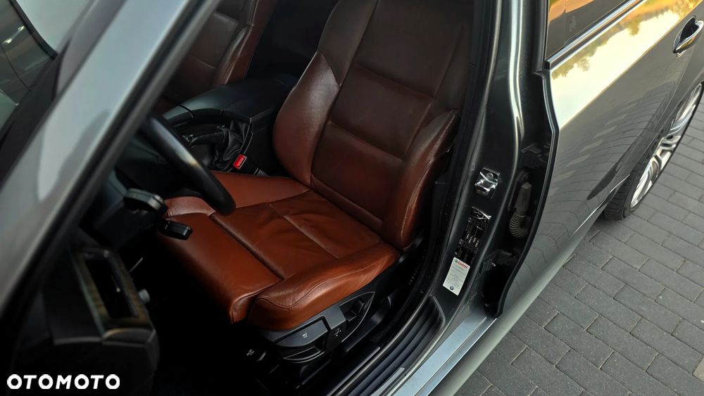 BMW Seria 5 - 12