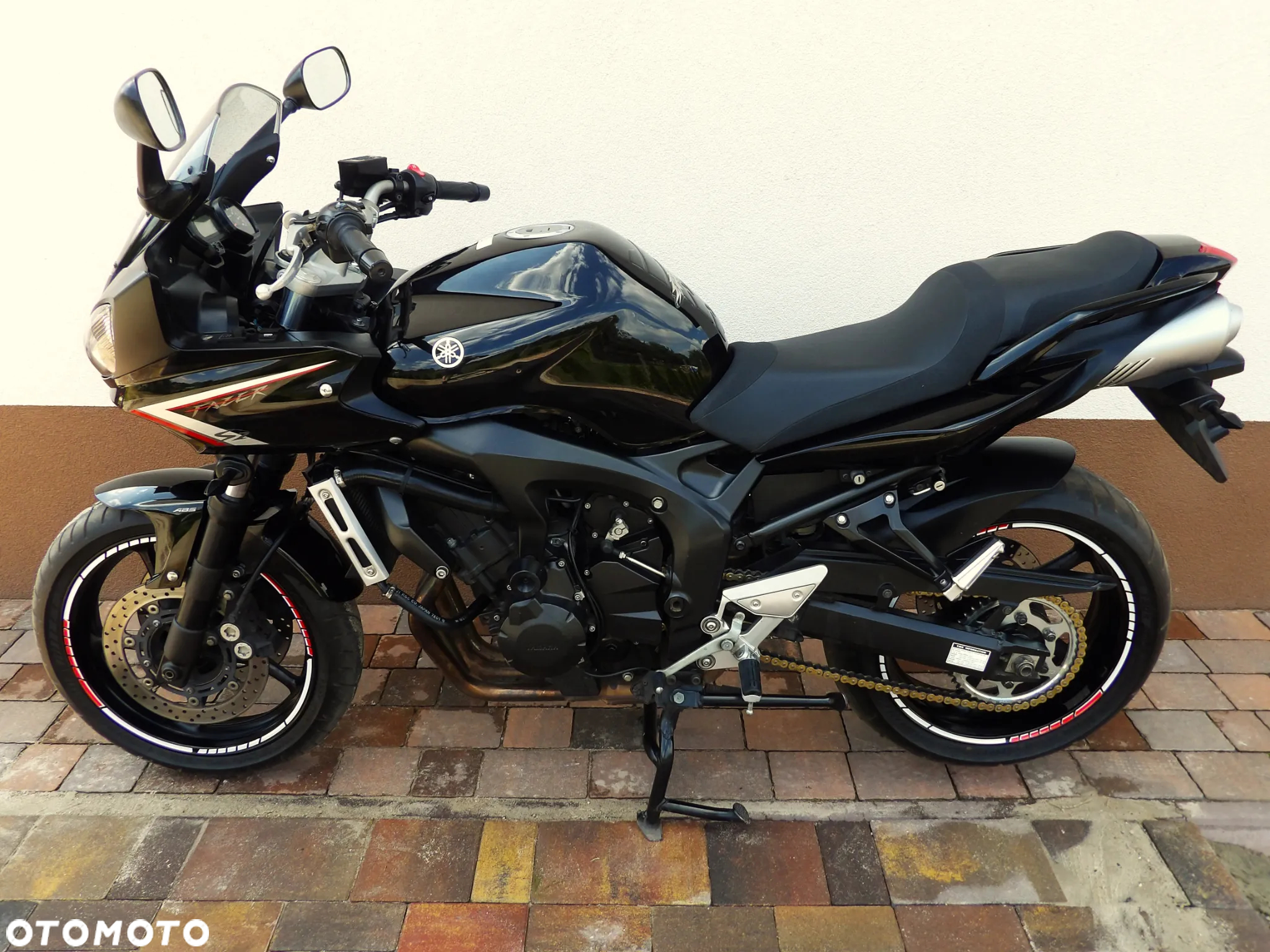 Yamaha FZ6 - 5