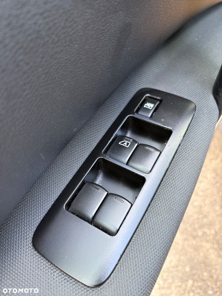 Peugeot Partner BlueHDi 120 Stop&Start Allure - 28