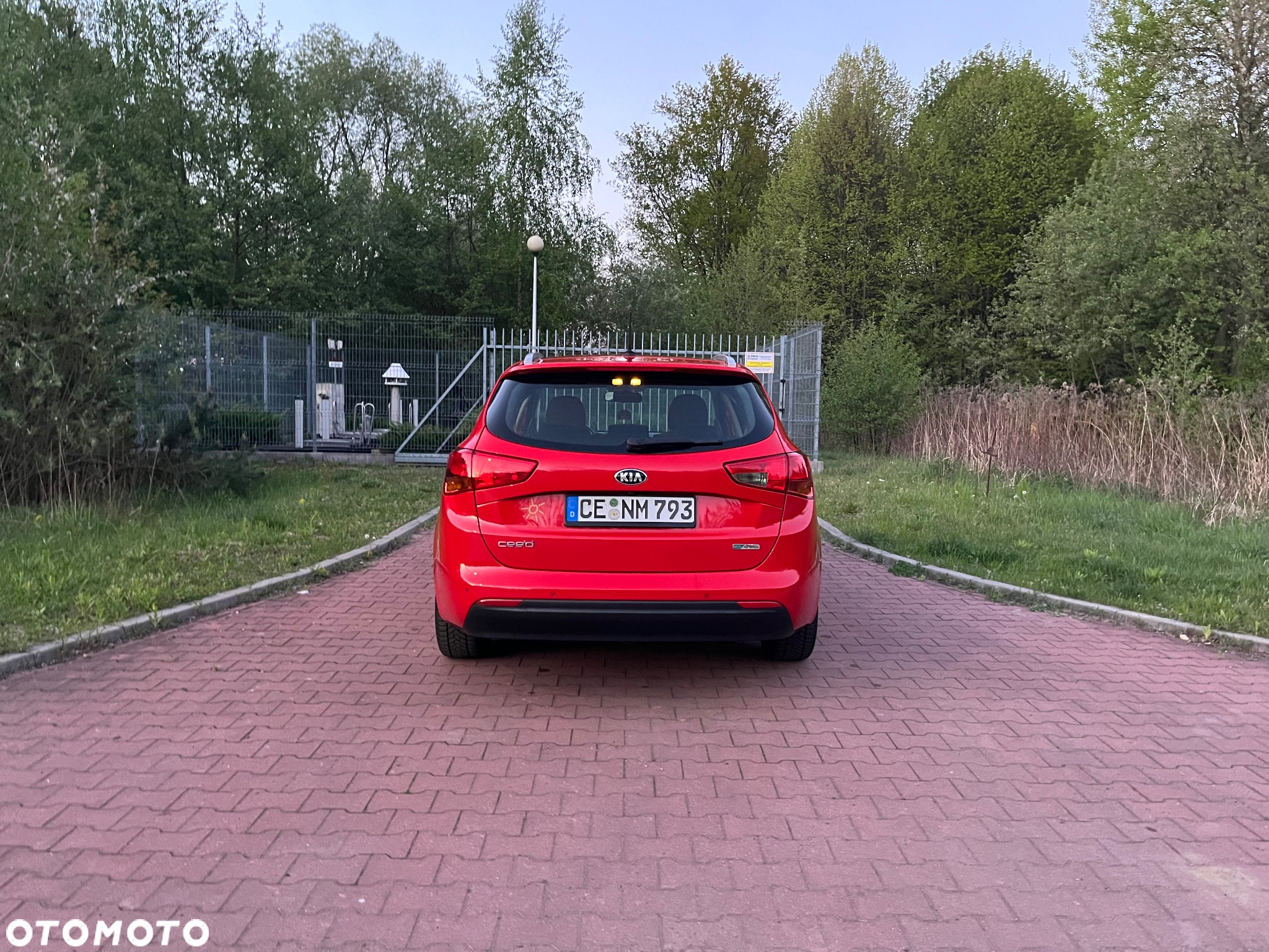 Kia Ceed 1.6 GDI SW Dream Team Edition - 8