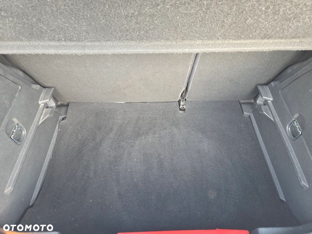 Opel Corsa 1.4 drive - 14