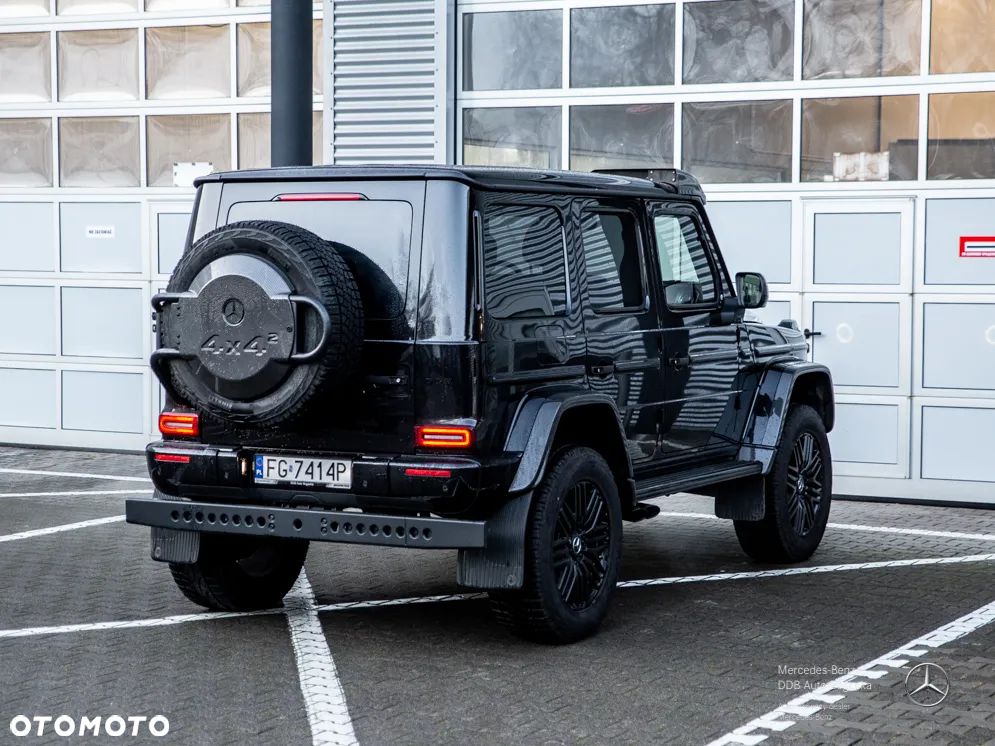 Mercedes-Benz Klasa G AMG 63 4x4 2 - 18