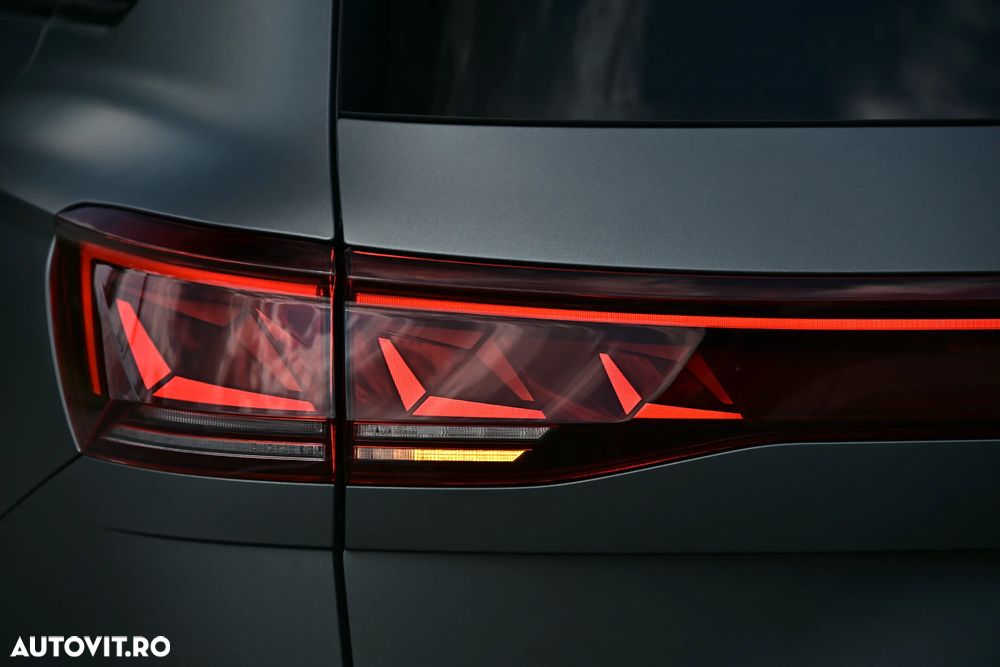 Volkswagen Touareg - 18