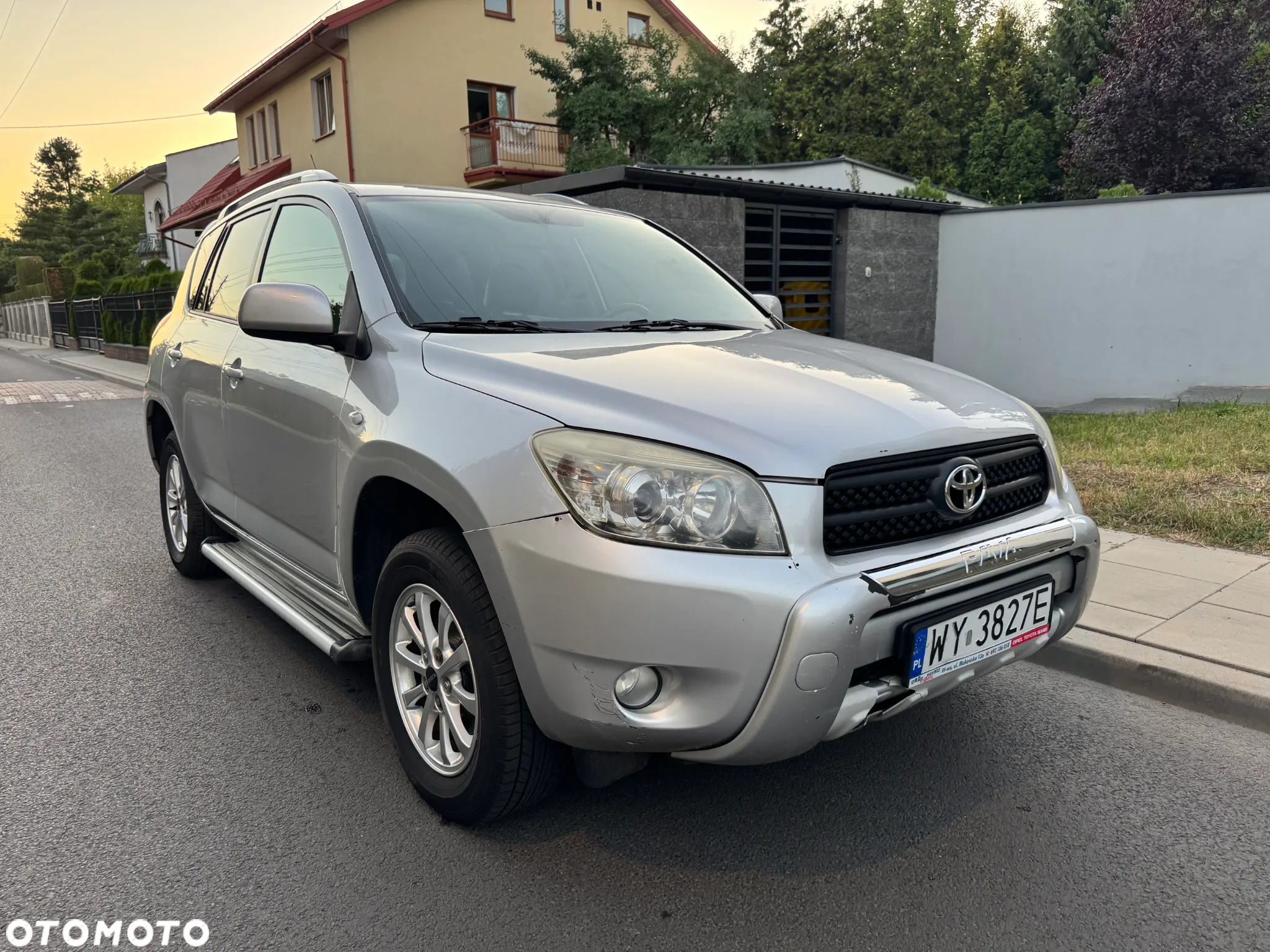 Toyota RAV4 2.0 VVT-i Sol - 6