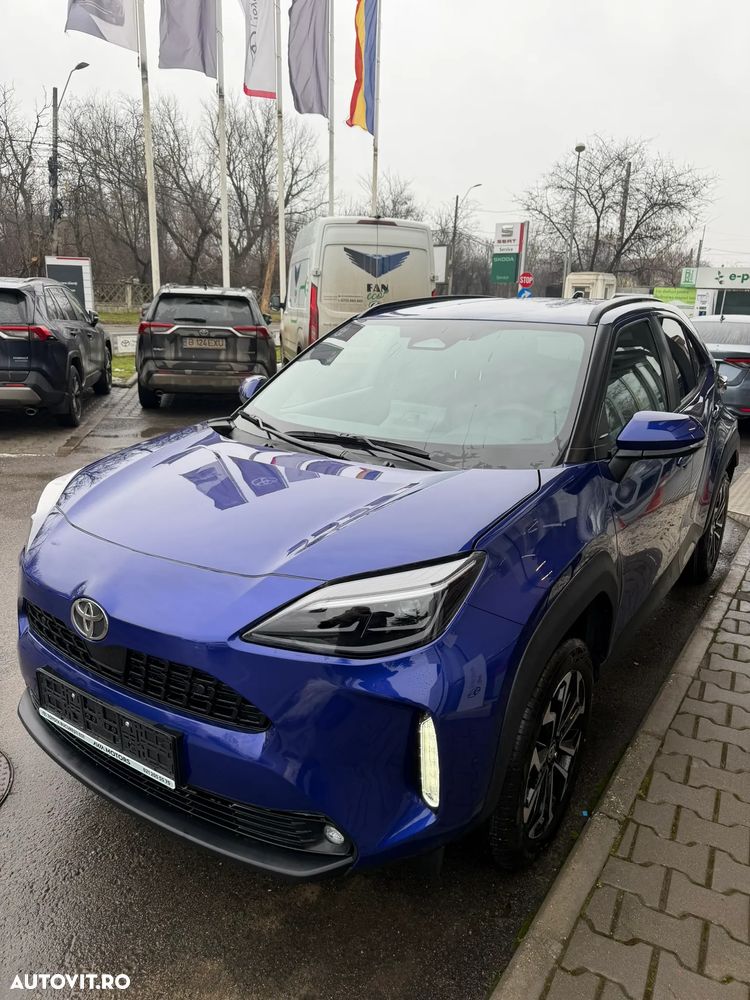 Toyota Yaris Cross 1.5 VVT-i HSD 116 4x2 HEV Dynamic - 4