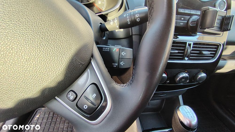 Renault Clio 1.2 16V Alize - 25
