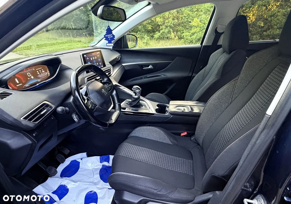 Peugeot 5008 1.5 BlueHDi Active S&S - 19