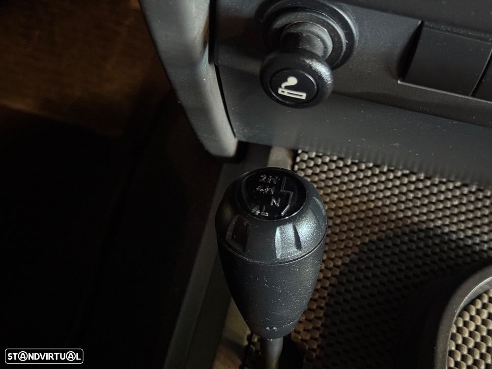 Jeep Wrangler 2.8 CRD ATX Sport - 13