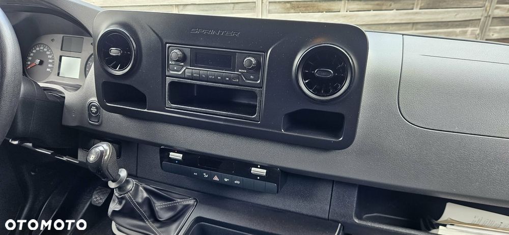 Mercedes-Benz SPRINTER 311CDI 37 - 8