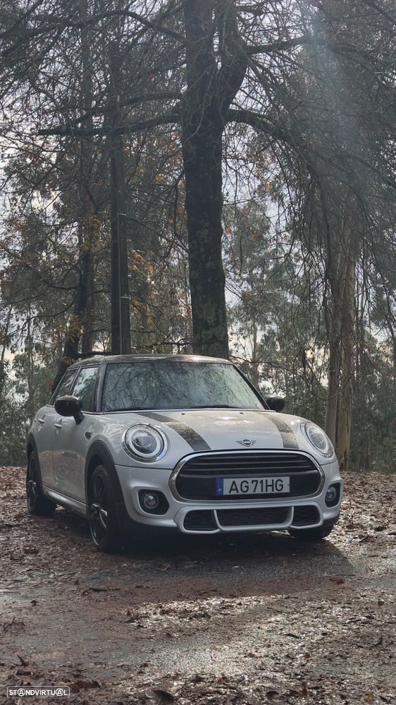 MINI 5 Portas Cooper Premium Plus JCW Auto - 5