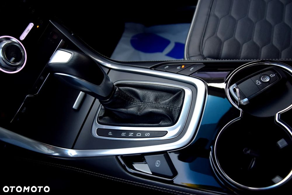 Ford Edge Vignale 2.0 TDCi Twin-Turbo 4WD - 33