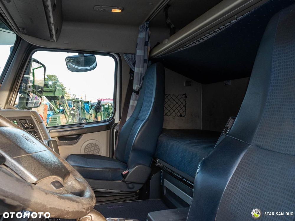 Volvo FH 520 8x2 PALFINGER PK 100002 HDS Żuraw Fly Jib - 16