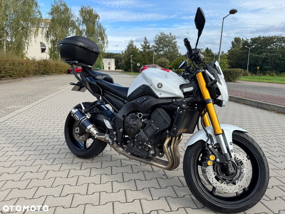 Yamaha FZ8