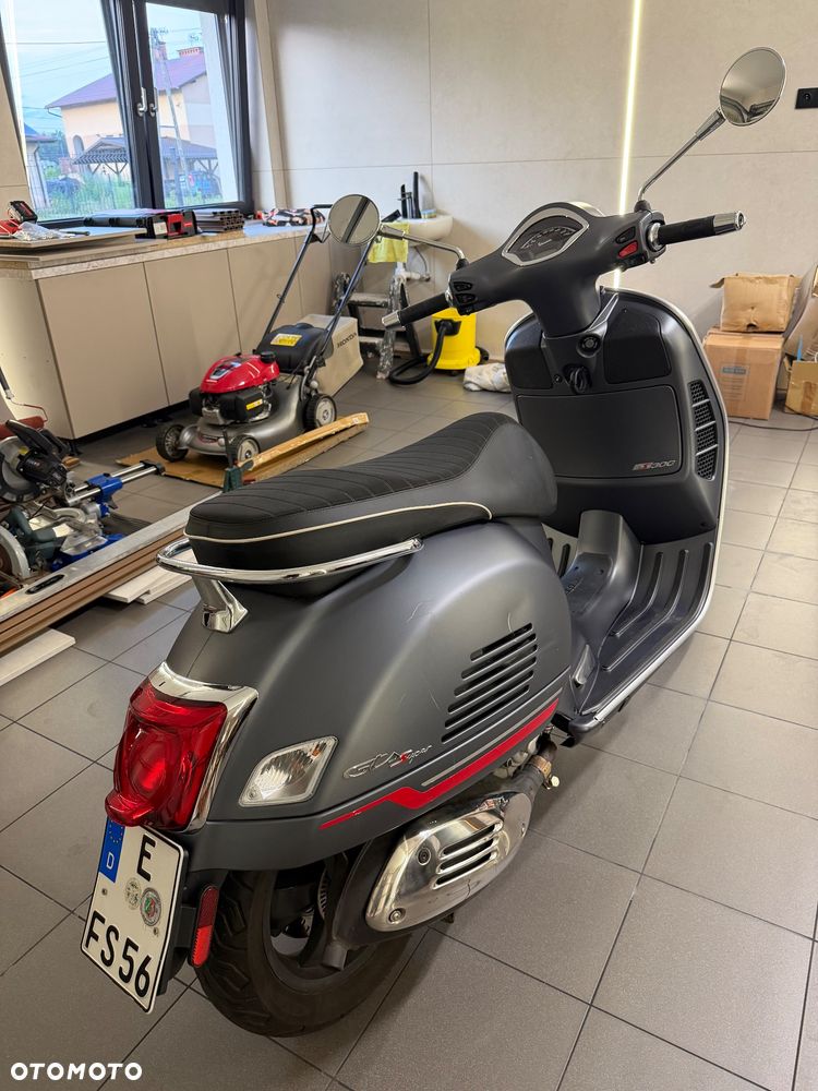Piaggio Vespa - 7