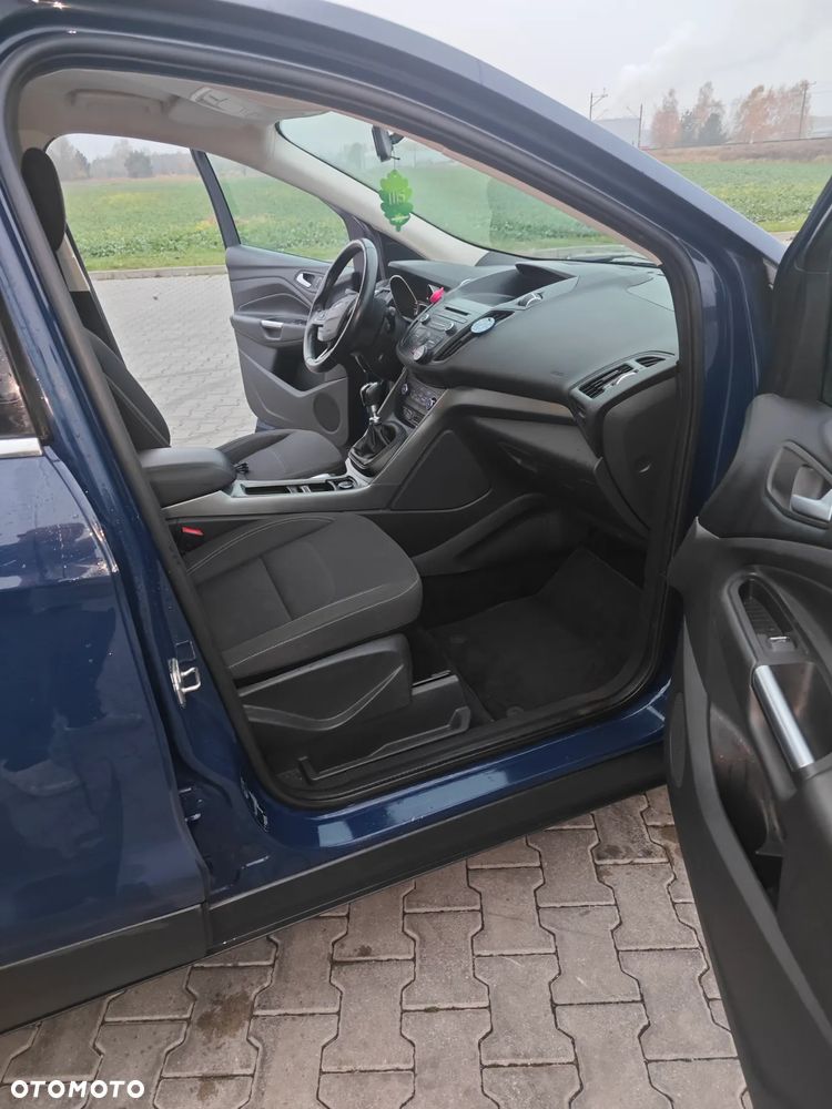 Ford Kuga 2.0 TDCi 4x4 Business Edition - 20