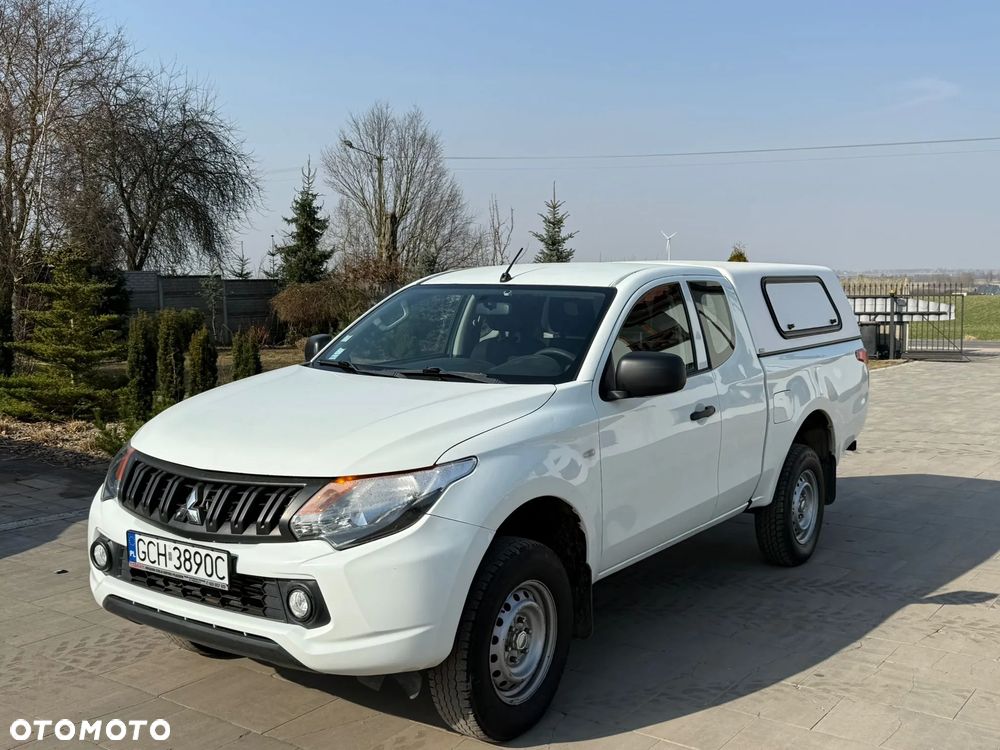 Mitsubishi L200 2.4 d CC Invite - 2