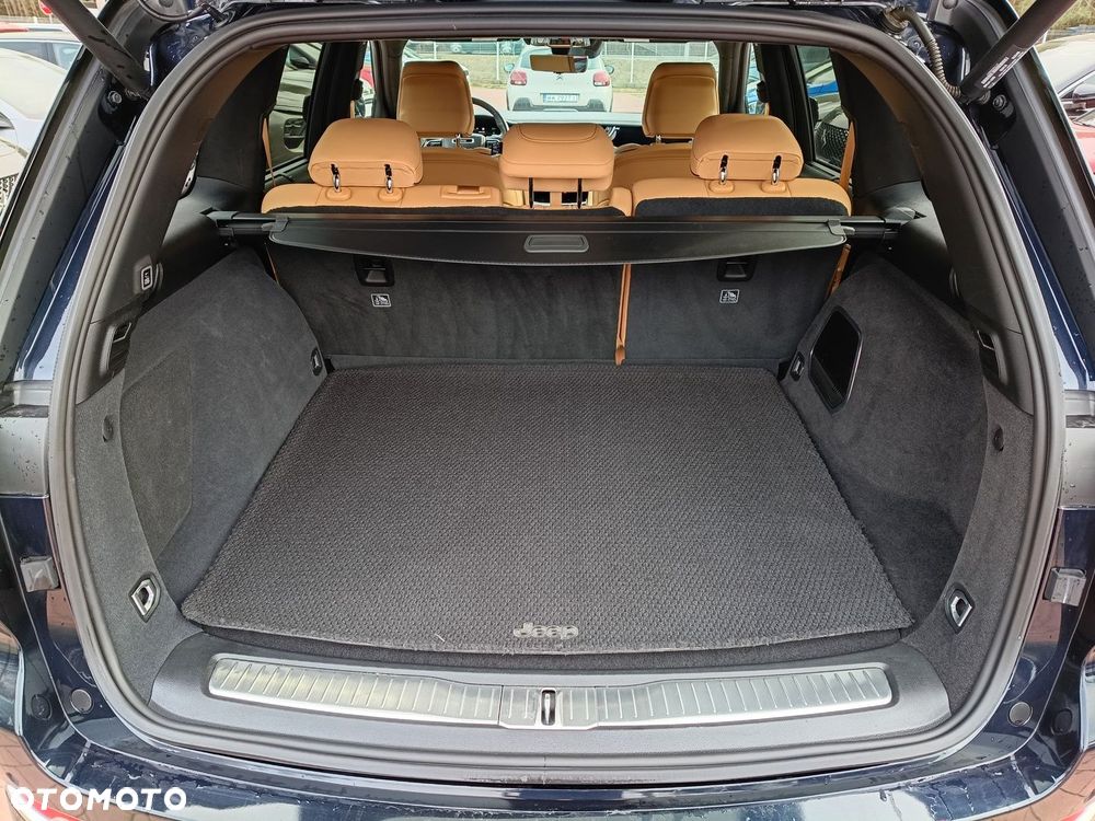 Jeep Grand Cherokee - 6