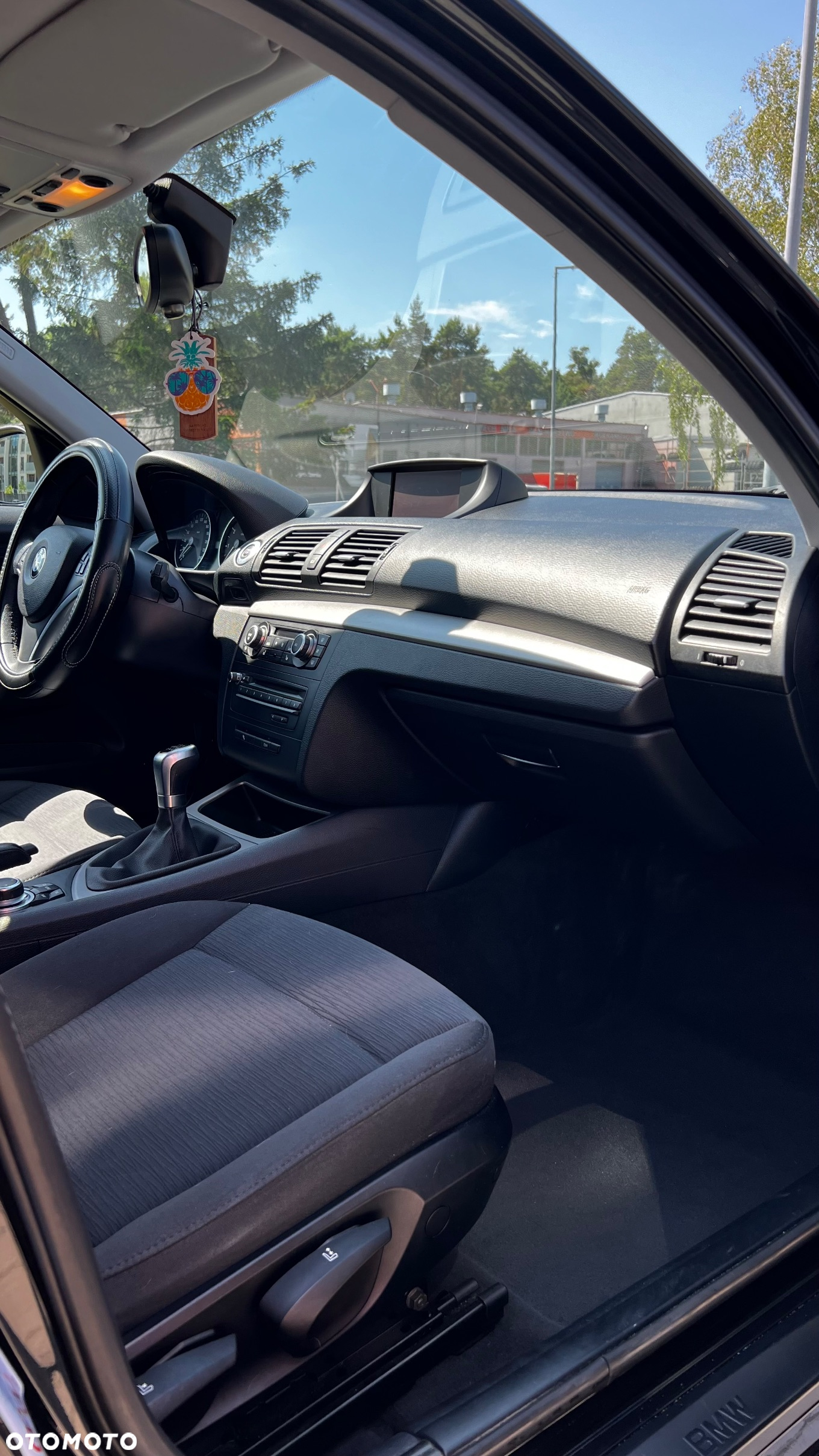 BMW Seria 1 116i - 6