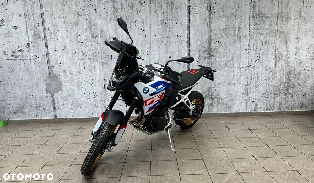 BMW F - 5