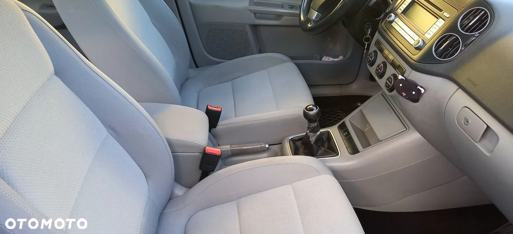 Volkswagen Golf Plus 1.9 TDI DPF Comfortline - 10