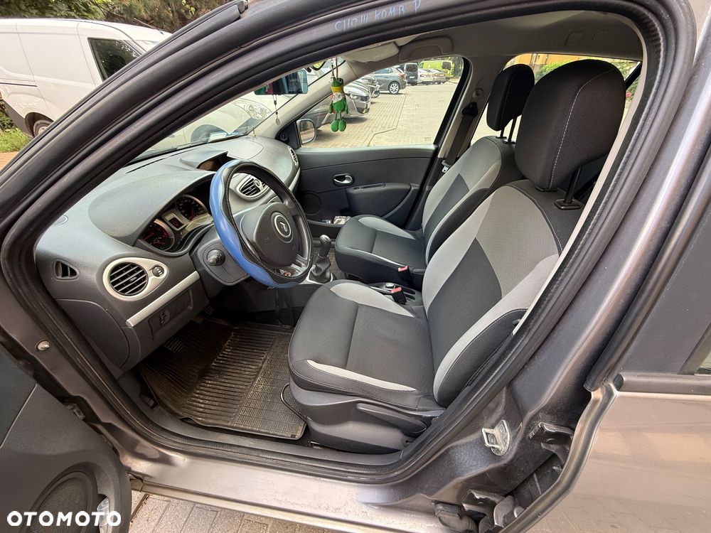 Renault Clio 1.5 dCi Alize - 5