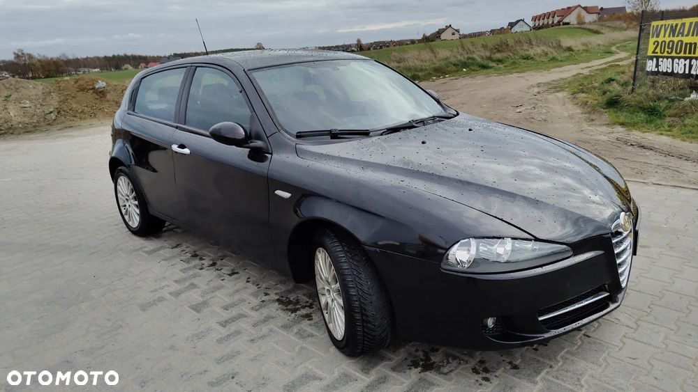 Alfa Romeo 147 - 1