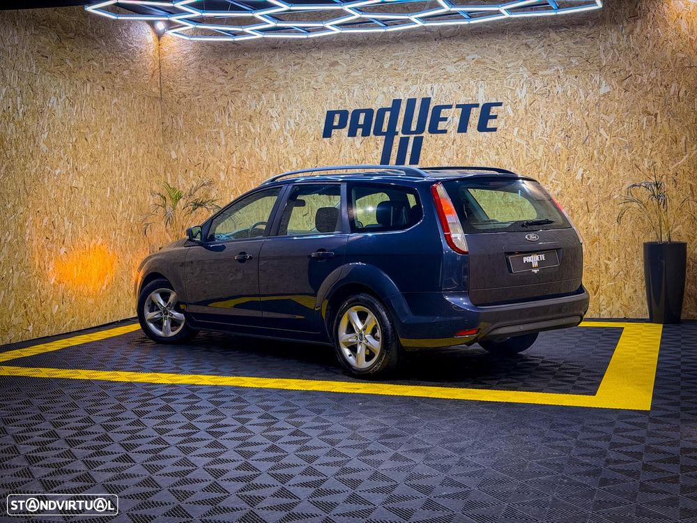 Ford Focus SW 1.6 TDCi Ghia - 19