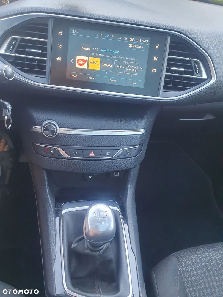 Peugeot 308 1.6 BlueHDi Allure S&S - 8