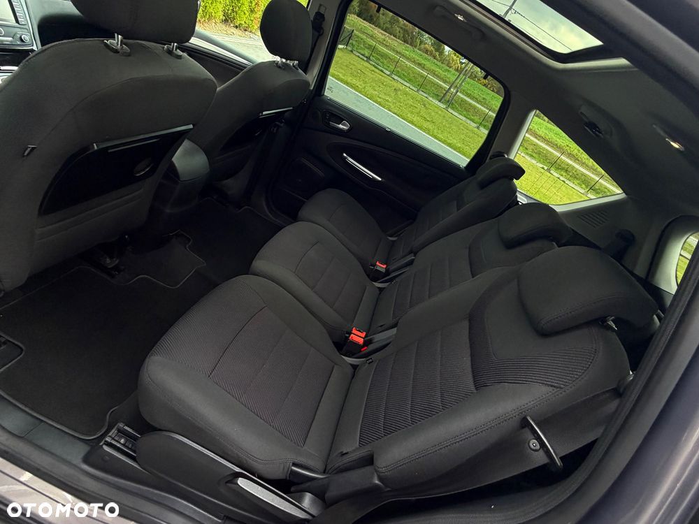 Ford S-Max 2.0 TDCi DPF Titanium X - 26