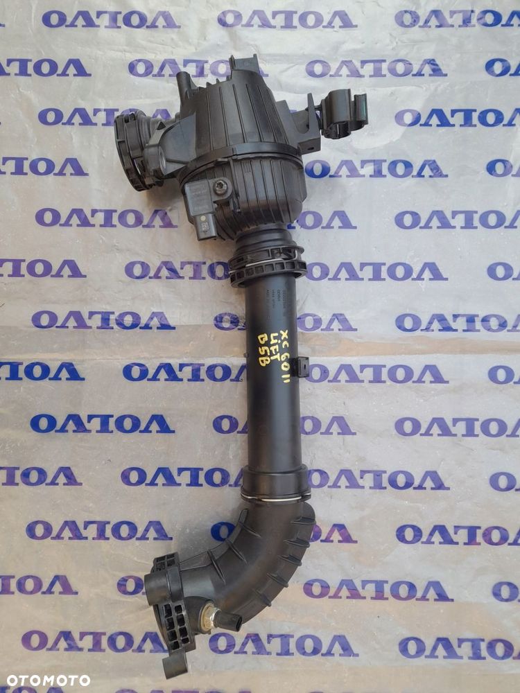 RURA DOLOT POWIETRZA 32222586 VOLVO CX60 II 2.0 B5B 2022R - 2