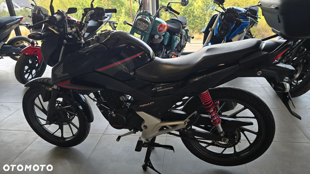 Honda CBF - 10