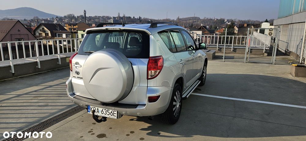 Toyota RAV4 2.2 D-4D 4x4 Executive - 9