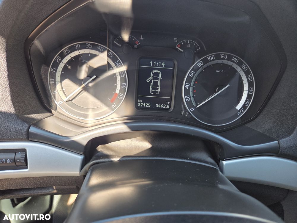 Skoda Octavia 2.0 TFSI RS - 8