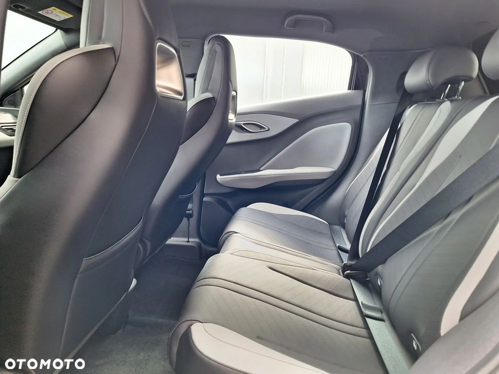 BYD Dolphin Surf 43.2kWh Boost - 10