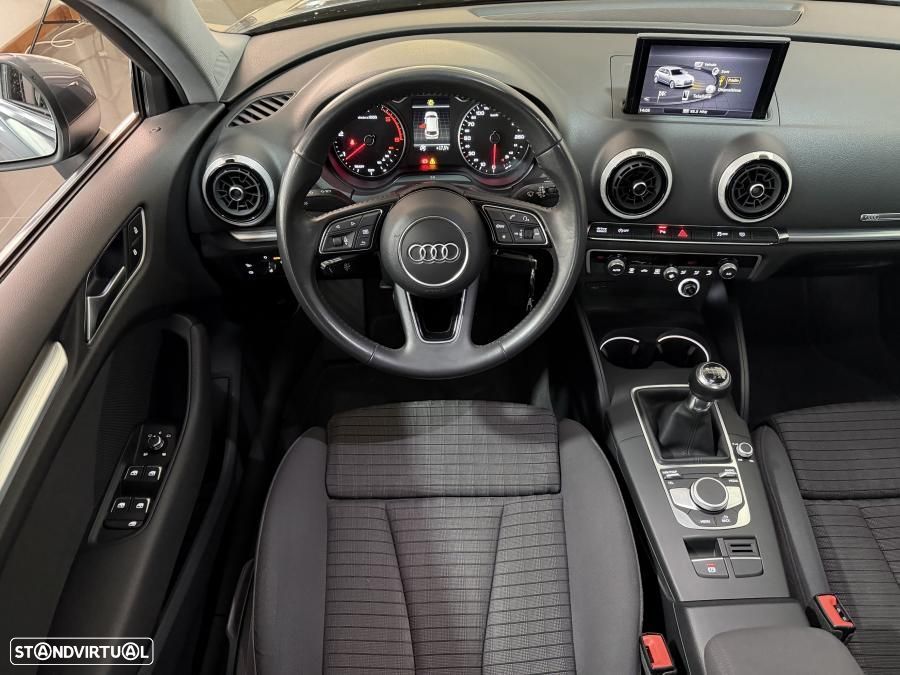 Audi A3 Sportback 30 TDI S-line - 22