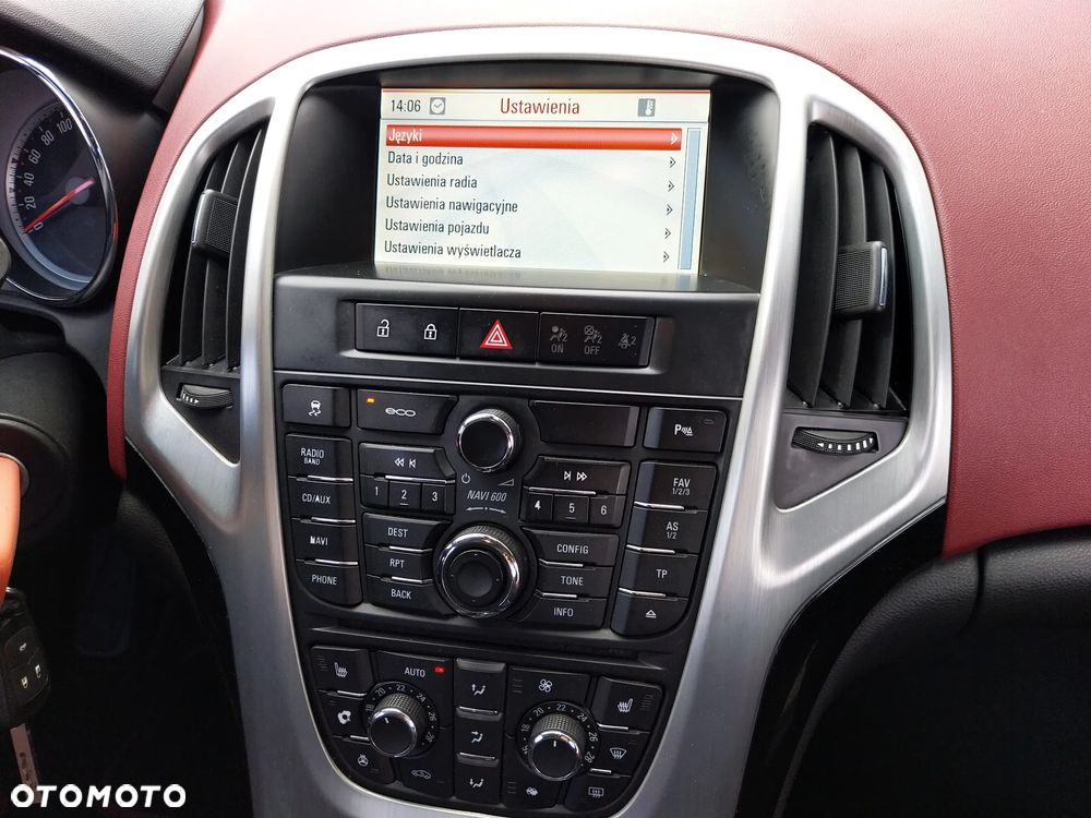 Opel Astra GTC 1.4 Turbo - 24