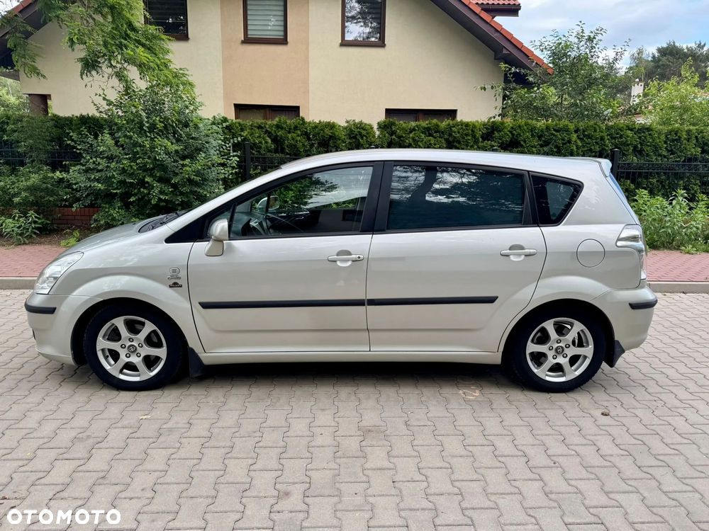 Toyota Corolla Verso 2.0 D-4D Executive - 10
