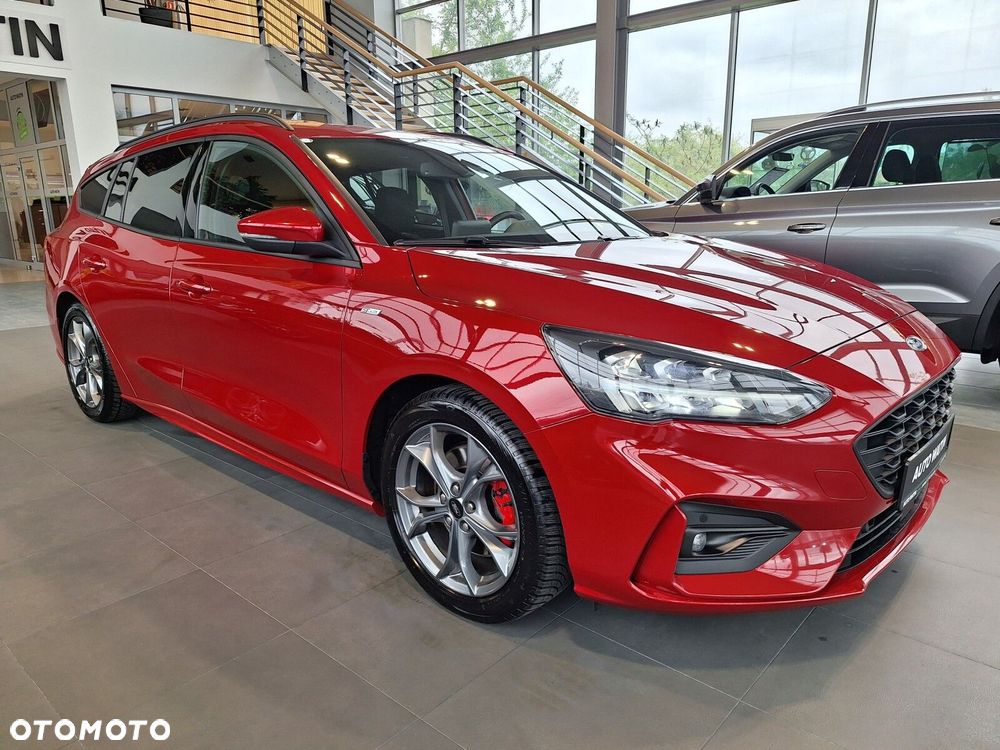 Ford Focus SW 1.5 EcoBoost ST-Line X - 4