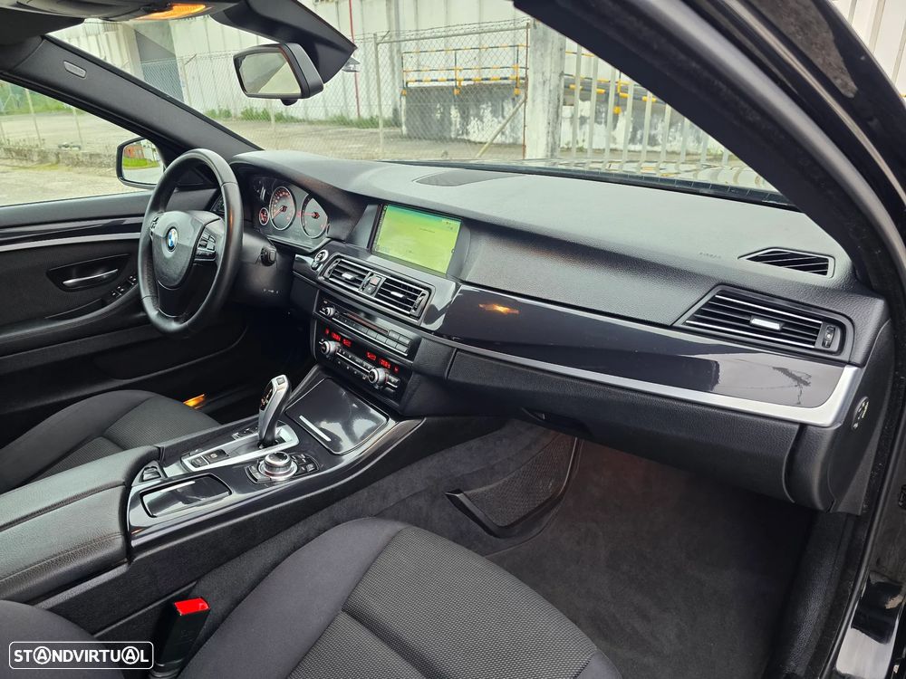 BMW 520 d Exclusive Auto 129g - 21