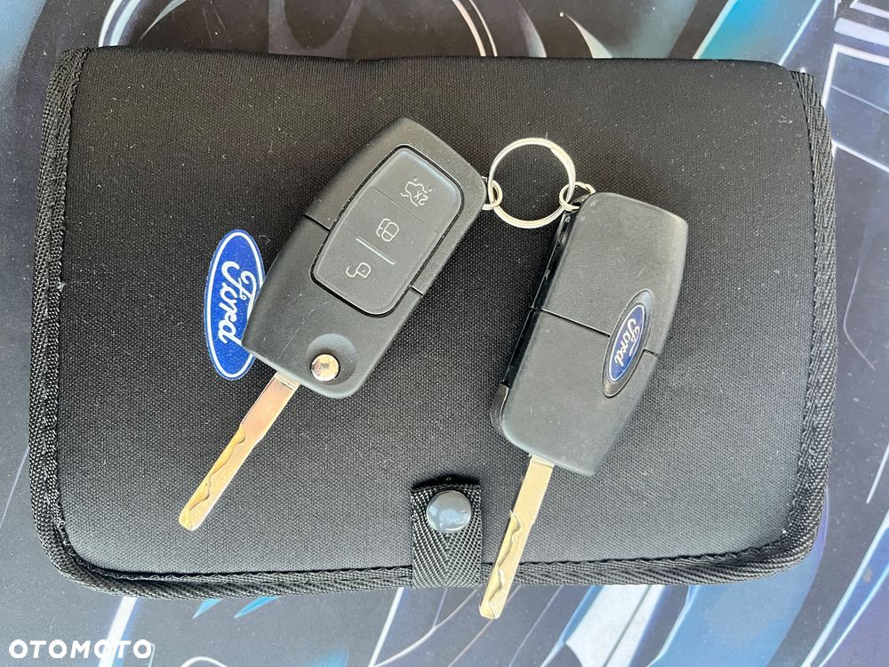 Ford Fiesta 1.25 Ambiente EU5 - 21