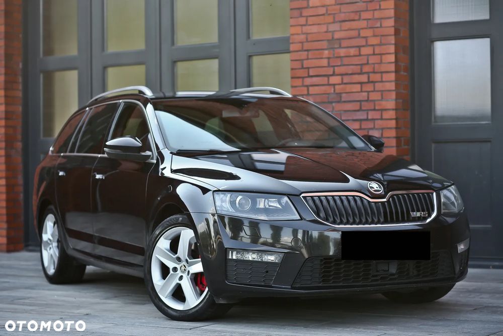 Skoda Octavia 2.0 TDI DSG RS - 5