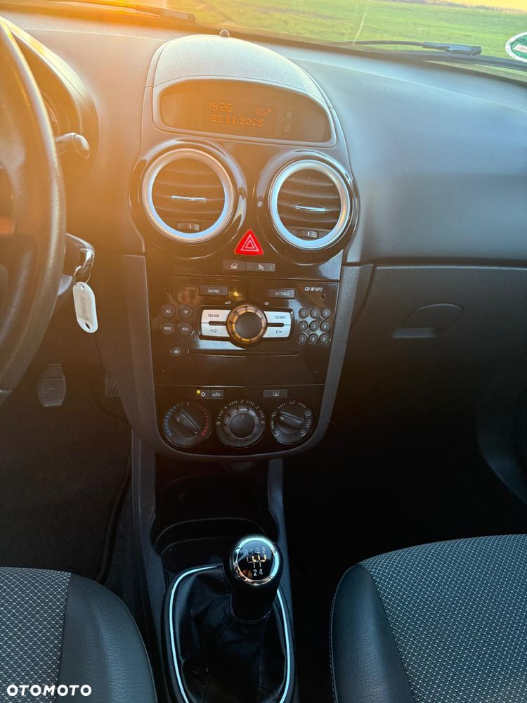 Opel Corsa 1.2 16V Selection 110 Jahre - 17