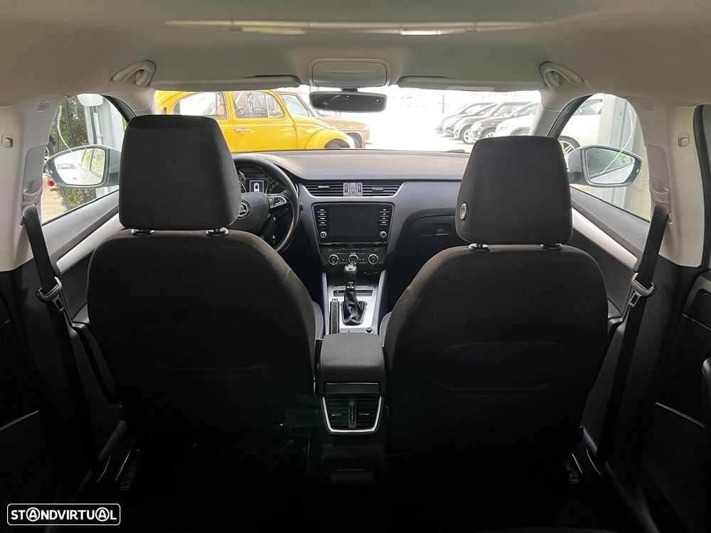 Skoda Octavia 1.6 TDI Style DSG - 46