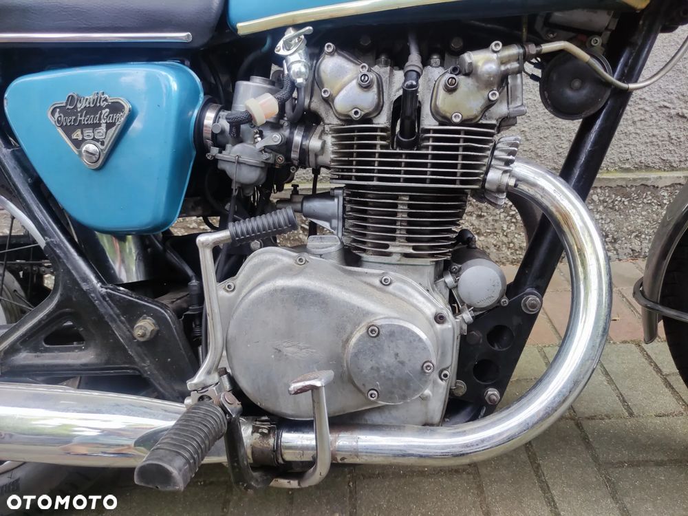 Honda CB - 11